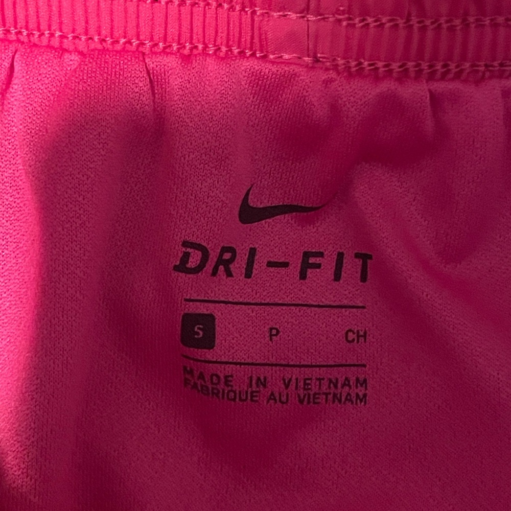 NWOT Nike Women’s Dri-Fit Size S - Picture 2 of 3
